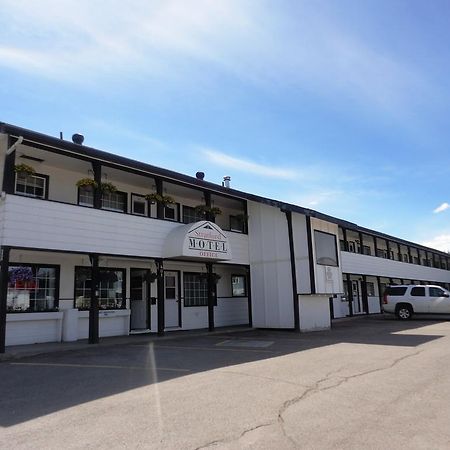 Stratford Motel Whitehorse Exterior photo